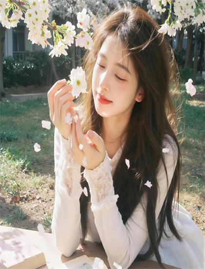 【艺术评论】《好莱坞奴隶》的情感表达与人性探索 社会学家专业观察为你详细解读